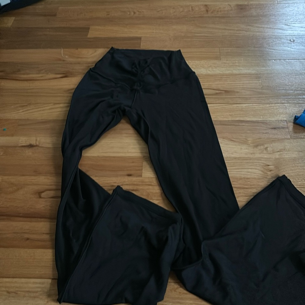 Aerie flared leggings